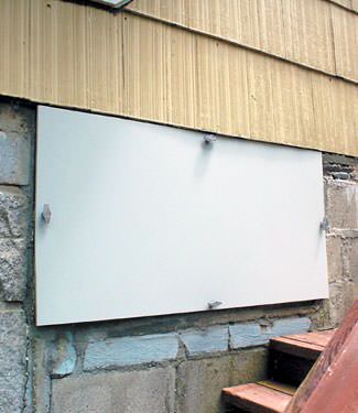 Airtight crawl space doors in Cumberland