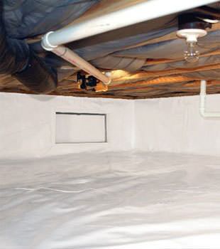 A complete crawl space vapor barrier in Kanata installed by our contractors